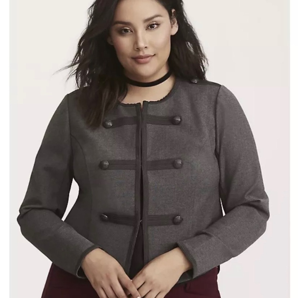 Torrid FITTED MILITARY JACKET size 1